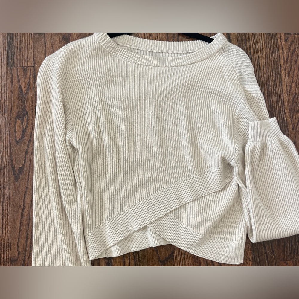 Lululemon sweater